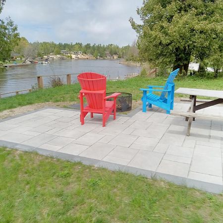 Sauble River Marina And Lodge Resort Sauble Beach Exteriér fotografie