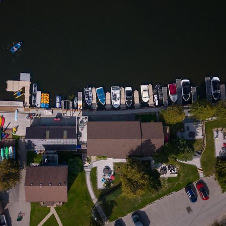 Sauble River Marina And Lodge Resort Sauble Beach Exteriér fotografie